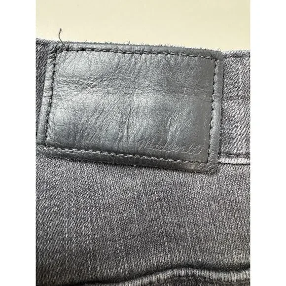 Madewell Women’s 10” High Rise Skinny Jeans Size 32 Black Wash Button Front Fray - Picture 12 of 15